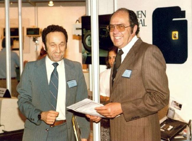 Dr. Shmuel Yerushalmi (left) and Herbert Mennen at the launch of Mennen Medical’s pacemaker model 801 in 1980. From: https://www.makash.org.il/sy/jerusa_book.pdf